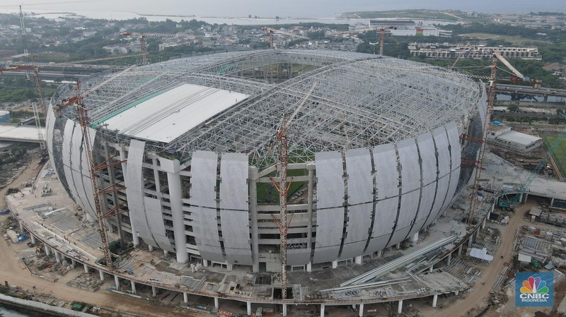 Progres Pembangunan Jakarta Internasional Stadium (JIS). (CNBC Indonesia/Andrean Kristianto)