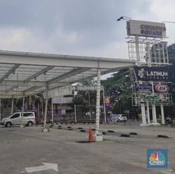 'Tsunami' Kebangkrutan Datang, Waralaba Bertumbangan!