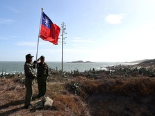 Makin Memanas! China Kecam 'Kemesraan' Militer AS & Taiwan