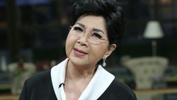 Titiek Puspa Jalani Operasi Akibat Pecah Pembuluh Darah, Sebelumnya Masih Aktif Syuting