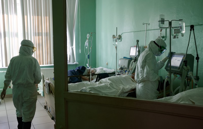 A medical specialist browses medications at the City Clinical Hospital named after S.Botkin, where patients suffering from the coronavirus disease (COVID-19) are treated, in Oryol, Russia October 26, 2021. REUTERS/Maxim Shemetov