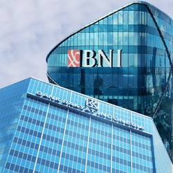 IHSG Pepet 6.700! Asing Borong BCA-BRI, Lepas Saham ASII-ADRO