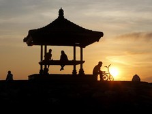 Ratusan Turis Dilaporkan Kerja Ilegal di Bali, Ini Buktinya