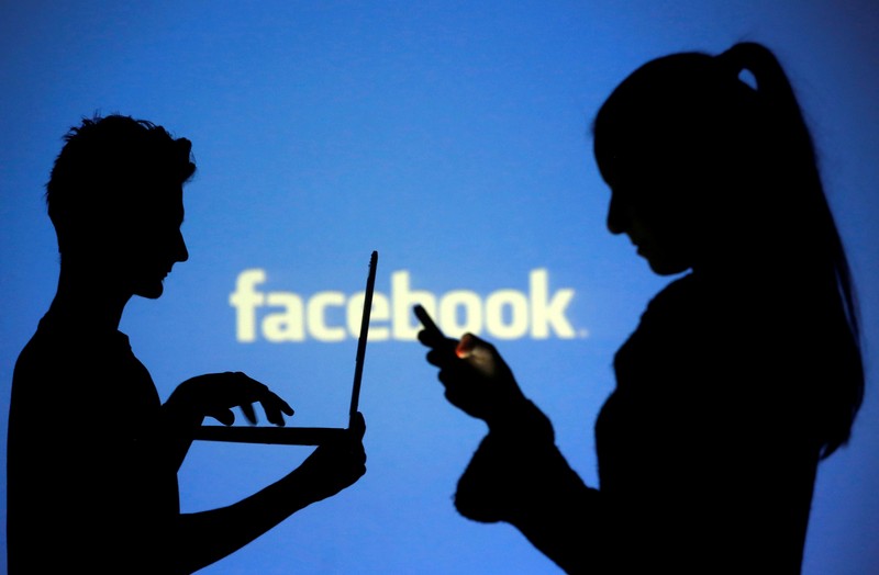 FILE PHOTO: Facebook CEO Mark Zuckerberg, appears on stage during a town hall at Facebook's headquarters in Menlo Park, California, U.S., September 27, 2015.   REUTERS/Stephen Lam/File Photo