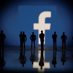 Terungkap, Data Pengguna Facebook Dijual Bebas ke Sini