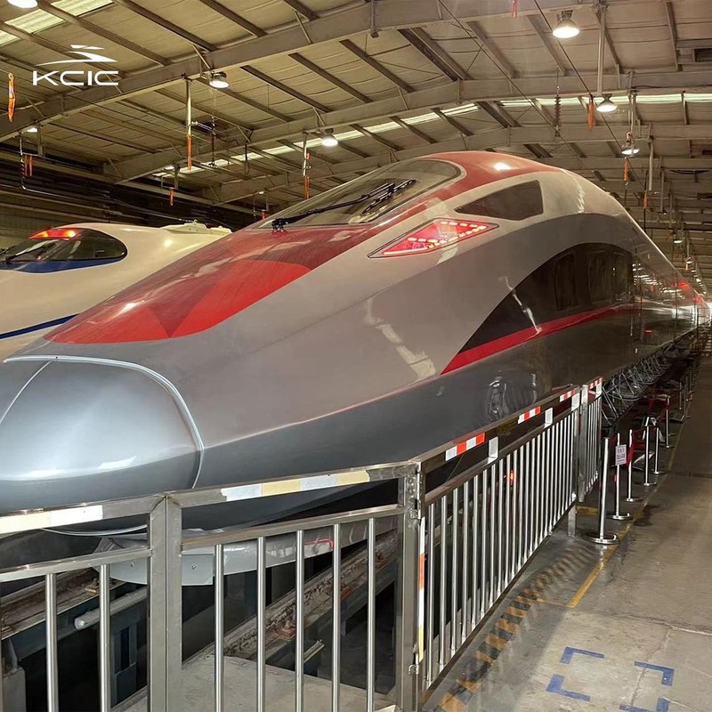 Kereta Cepat Jakarta-Bandung EMU KCJB CR400AF. (Tangkapan Layar Instagram @keretacepat_id) Kereta Cepat Jakarta-Bandung EMU KCJB CR400AF. (Tangkapan Layar Instagram @keretacepat_id)