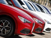 Bukan Mercy, Ini Mobil yang Ditunggangi Jokowi di G-20 Roma!