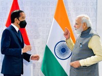 Jokowi Usul ke PM Modi Ada 'Jalur Khusus' Warga RI-India