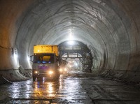 Gangguan Proyek Kereta Cepat Muncul Lagi, Luhut Gerak Cepat!
