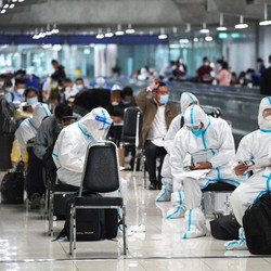 RI Waspada! 4 Negara Tetangga Ini Terancam Badai Omicron