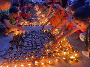 Apa Itu Diwali? Ini Sejarah dan Tradisi Perayaannya