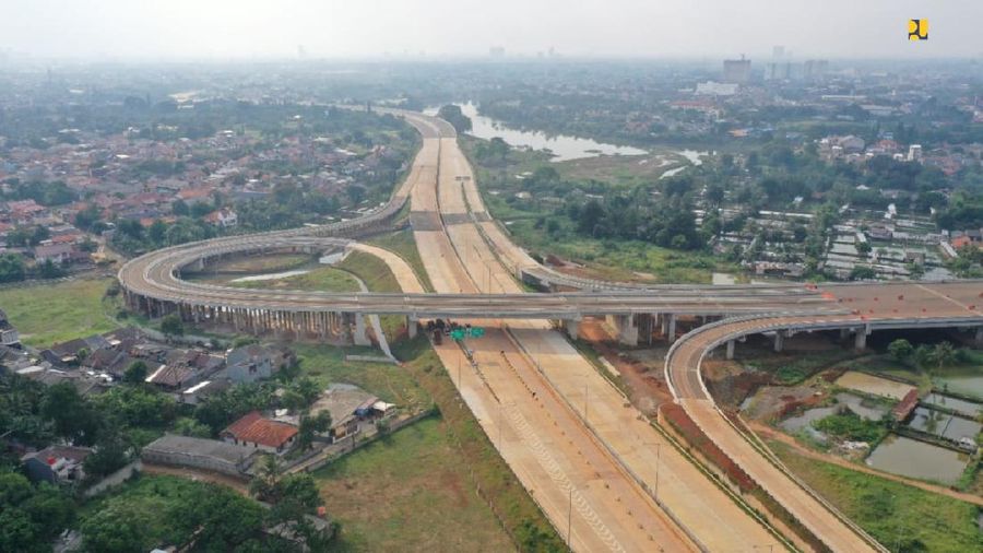 Proyek Jalan Tol (Biro Komunikasi Publik
Kementerian PUPR)