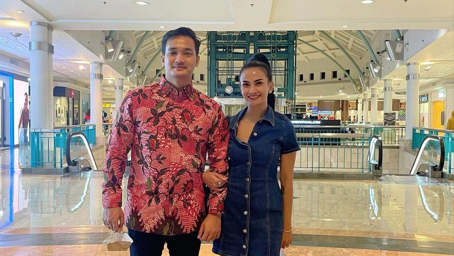 Vanessa Angel dan Suaminya (Tangkapan layar Instagram @vanessaangelofficial)