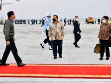 Jokowi Balik dari Arab, Bawa 