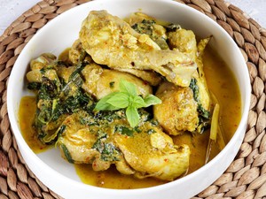 3 Resep Ayam Bumbu Tradisional yang Populer Pedas dan Lezatnya