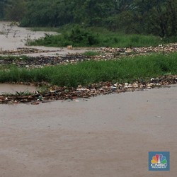 Update Banjir Depok Jawa Barat: Ketinggian ada yang Capai 1,2 Meter