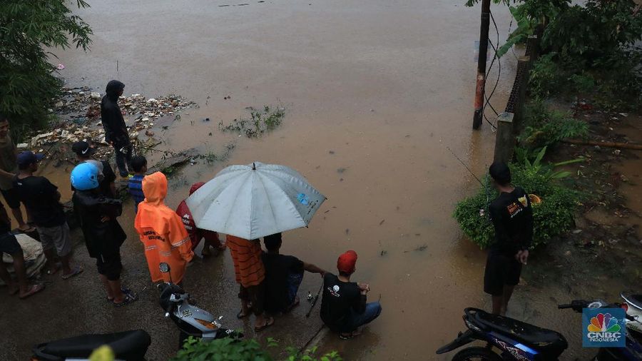 Banjir di Pasir Putih, Depok, Jawa Barat. (CNBC Indonesia/Muhammad Sabki)