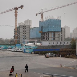 Krisis Properti Bikin Warga China Miskin & Tak Bisa Pindahkan Uang