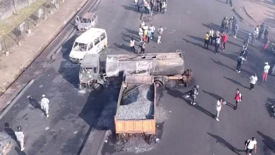 Burnt collided trucks are pictured after a fuel tanker explosion in Freetown, Sierra Leone November 6, 2021. National Disaster Management Agency-Sierra Leone/Handout via REUTERS    THIS IMAGE HAS BEEN SUPPLIED BY A THIRD PARTY. NO RESALES. NO ARCHIVES.