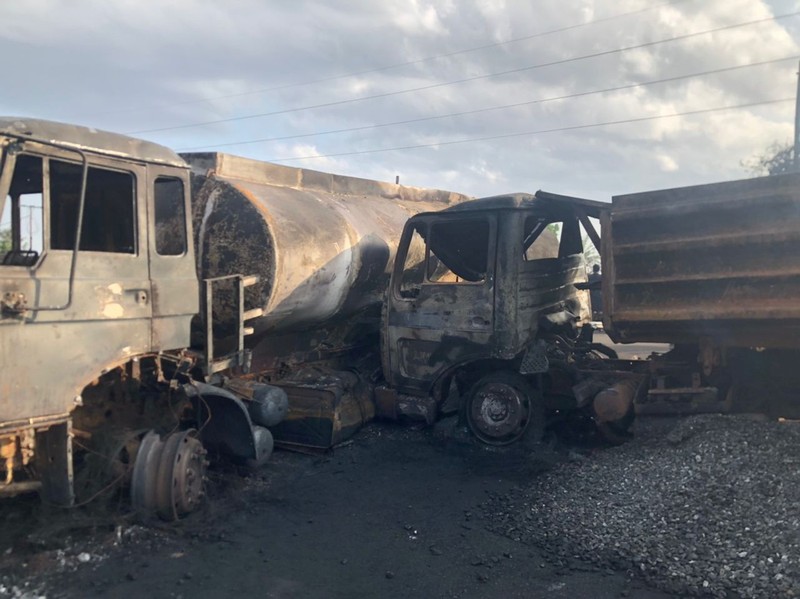 Burnt collided trucks are pictured after a fuel tanker explosion in Freetown, Sierra Leone November 6, 2021. National Disaster Management Agency-Sierra Leone/Handout via REUTERS    THIS IMAGE HAS BEEN SUPPLIED BY A THIRD PARTY. NO RESALES. NO ARCHIVES.