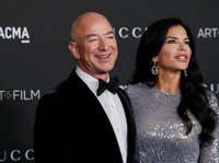 Pesta Pernikahan Jeff Bezos Tiba-Tiba Pindah ke Lokasi Rahasia