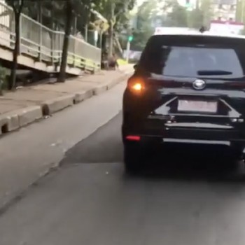 Foto-Foto Avanza Baru Tertangkap Kamera Berkeliaran di Jalan