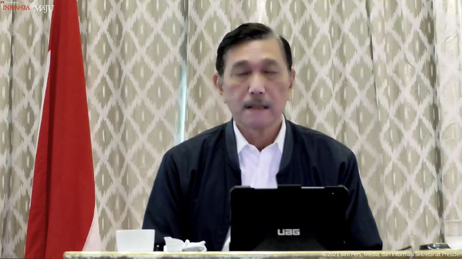 Keterangan Pers Menteri terkait Hasil Rapat Terbatas Evaluasi PPKM, Jakarta, (8/11/2021). (Tangkapan layar Setpres RI)