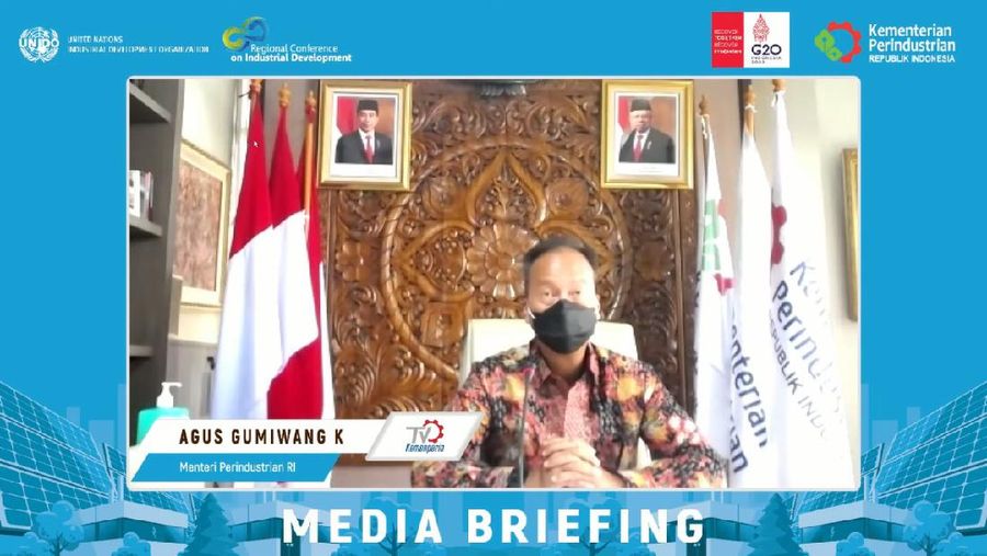 Menperin Agus Gumiwang