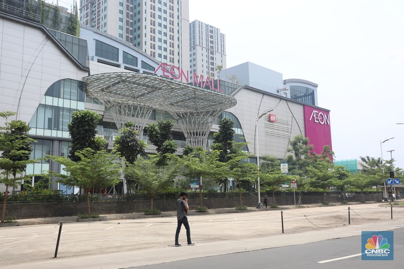 Aeon Mall Tanjung Barat (CNBC Indonesia/Andrean Kristianto) Aeon Mall Tanjung Barat (CNBC Indonesia/Andrean Kristianto)
