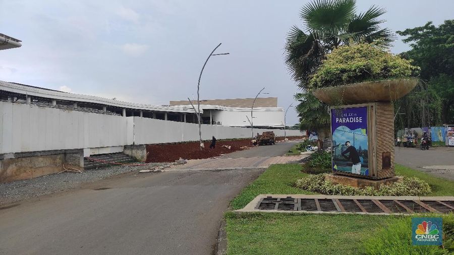 Aeon Mall Tanjung Barat (CNBC Indonesia/Andrean Kristianto)