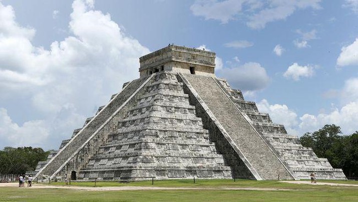 Sebuah kano yang diklaim milik suku Maya Kuno ditemukan di Meksiko Selatan. (Foto: Daniel Schwen via Wikimedia (CC-BY-SA-4.0) Sebuah kano yang diklaim milik suku Maya Kuno ditemukan di Meksiko Selatan. (Foto: Daniel Schwen via Wikimedia (CC-BY-SA-4.0)