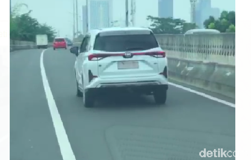 Toyota Avanza (Muhammad Hafizh Gemilang/detikcom) Toyota Avanza (Muhammad Hafizh Gemilang/detikcom)