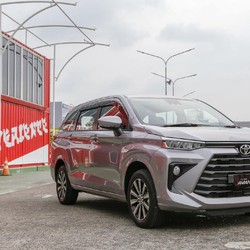 Kamu Nggak Beli Sih, Mobil Terkenal Ini Jadi Nggak Laku Deh!