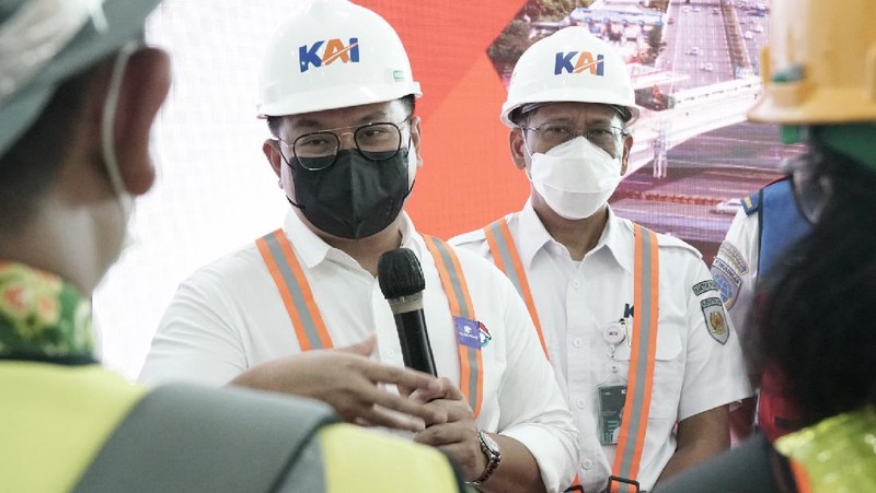 Kunjungan ke Depo LRT Jabodebek. (Dok: Bank Mandiri)