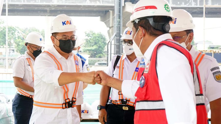 Kunjungan ke Depo LRT Jabodebek