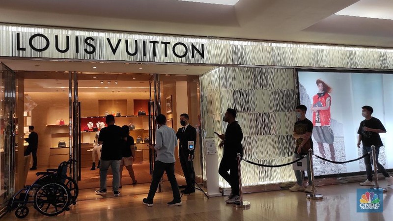 Belanja Louis Vuitton di Plaza Indonesia 