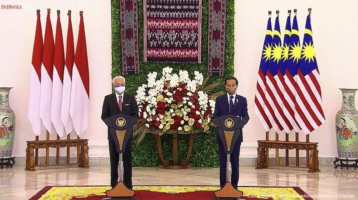 Penyambutan Resmi Perdana Menteri Malaysia, Istana Kepresidenan Bogor, 10 November 2021 (Dok: Youtube SetpresĀ RI) Penyambutan Resmi Perdana Menteri Malaysia, Istana Kepresidenan Bogor, 10 November 2021 (Dok: Youtube Setpres RI)