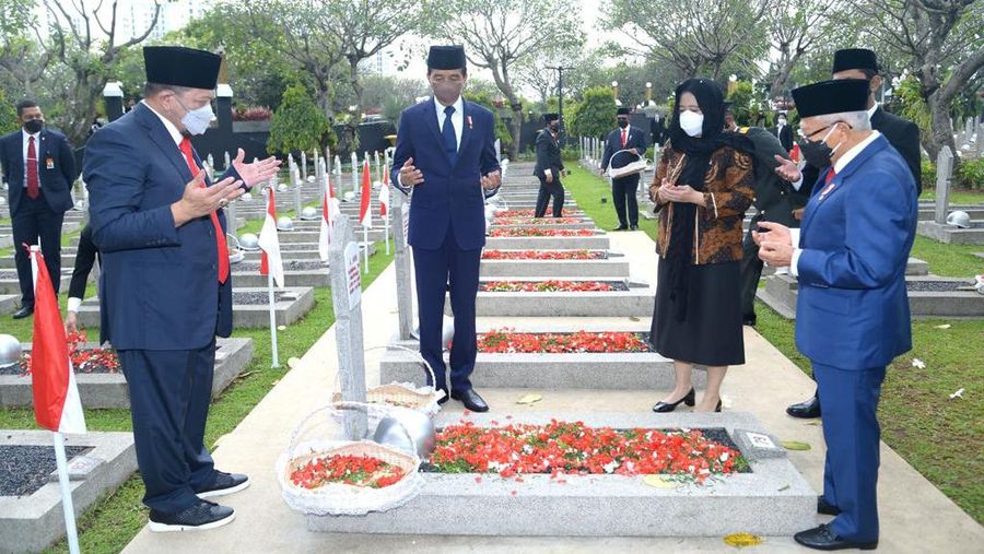 Presiden Pimpin Upacara Ziarah Nasional di TMP Kalibata (Dok: Biro Setpres RI)