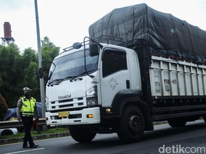 Prioritas Utama Hilangkan Truk ODOL: Berantas Preman dan Pungli!
