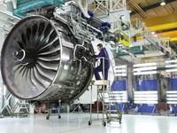 Awas PHK, Rolls Royce Bakal Pangkas 2.500 Pekerja