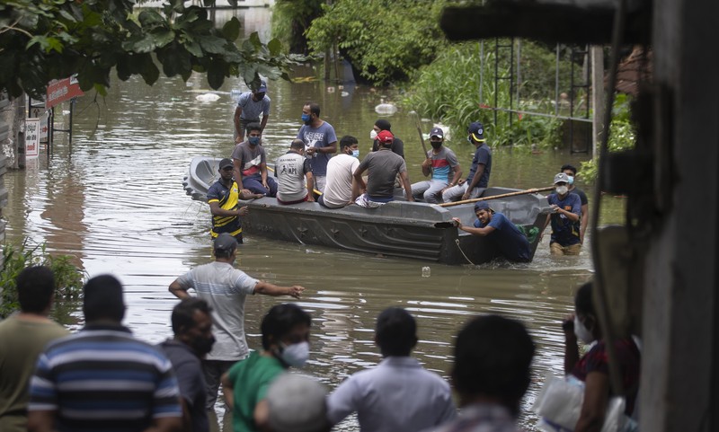 Banjir di Sri Lanka. (REUTERS/INDUNIL USGODA ARACHCHI) Banjir di Sri Lanka. (REUTERS/INDUNIL USGODA ARACHCHI)