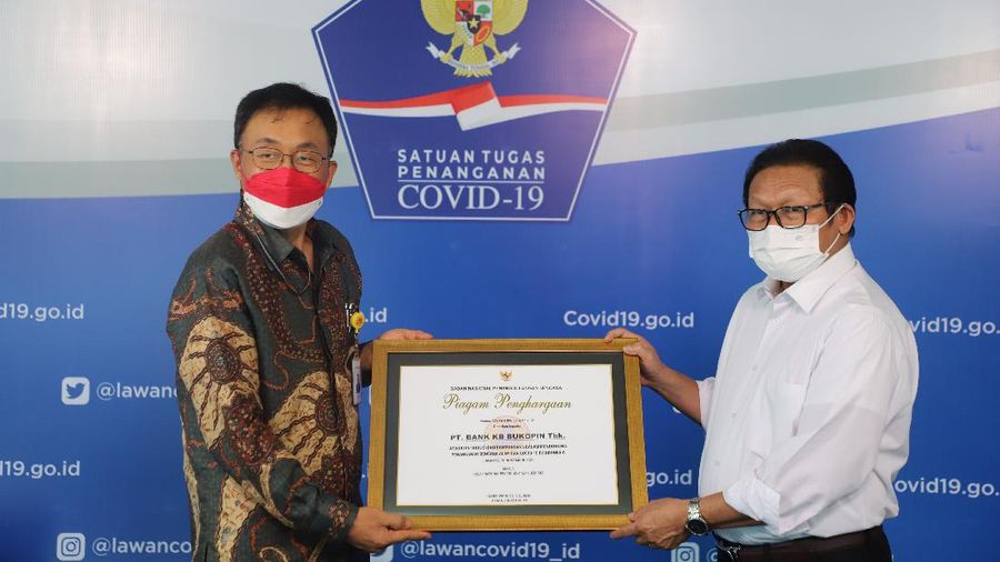 KB Kookmin Bank dan KB Bukopin Donasikan 400.000 masker ke BNPB “Bersatu Atasi COVID-19”