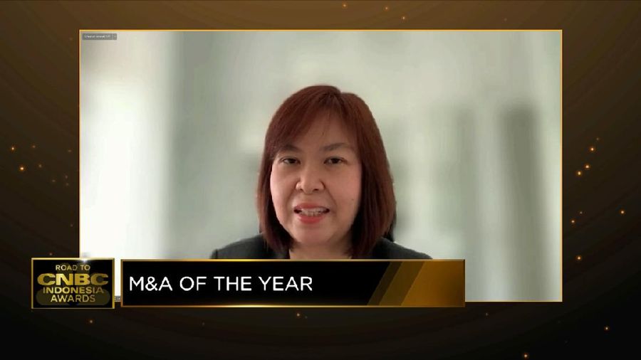 Lea Setianti Kusumawijaya dalam acara CNBC Indonesia Award