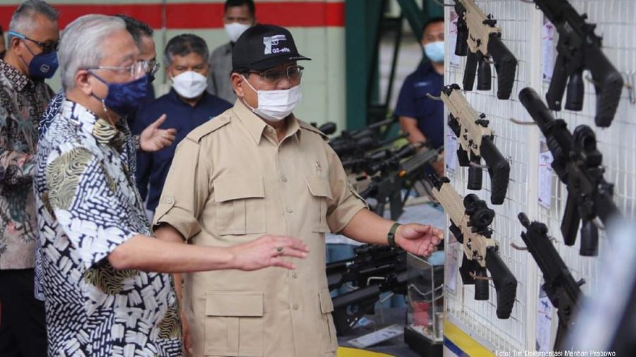 Prabowo pada Kamis (11/11) sukses membawa Perdana Menteri (PM) Malaysia, Dato' Sri Ismail Sabri Yaakob dan Menteri Pertahanan Malaysia, Dato’ Seri Hishammuddin Hussein mengunjungi inhan dalam negeri PT Pindad (Persero) di Bandung, Jawa Barat. Ist