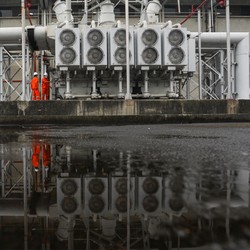 Potret PLTA Tua RI, Penopang Energi Bersih Jawa-Bali