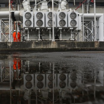 Potret PLTA Tua RI, Penopang Energi Bersih Jawa-Bali