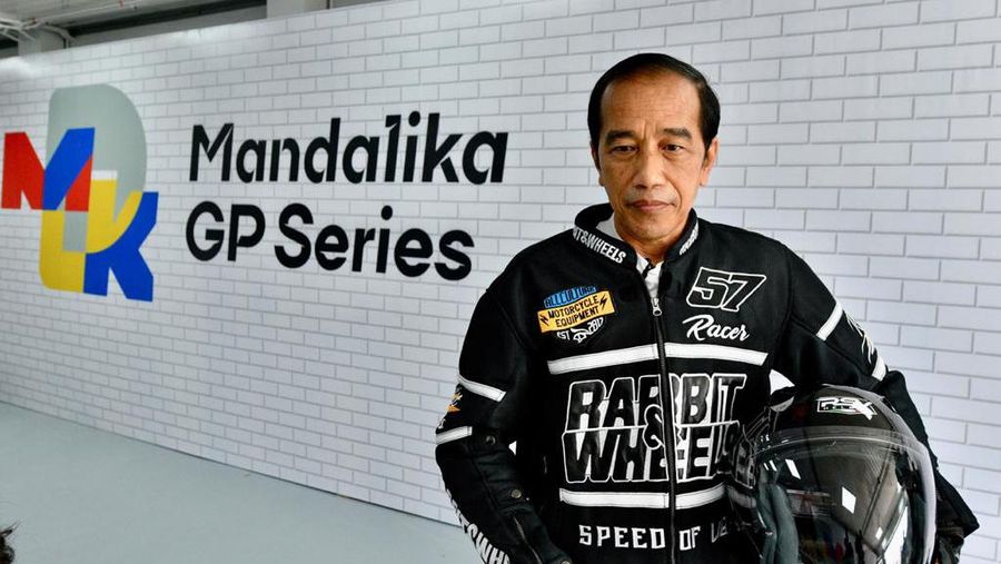 Presiden Jokowi Jajal Sirkuit Mandalika, Jumat (12/11/2021). (Dok: Biro Sekpres RI)