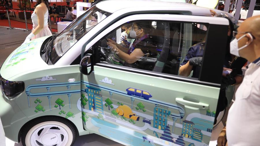 Wuling EV  (CNBC Indonesia/Muhammad Sabki)