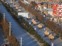 Taliban Pamer Senjata Besar-besaran, Satukan Militer AS-Rusia