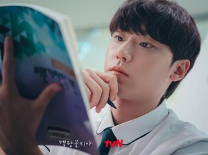 5 Drakor yang Ratingnya Buruk Padahal Dibintangi Aktor/Aktris Top